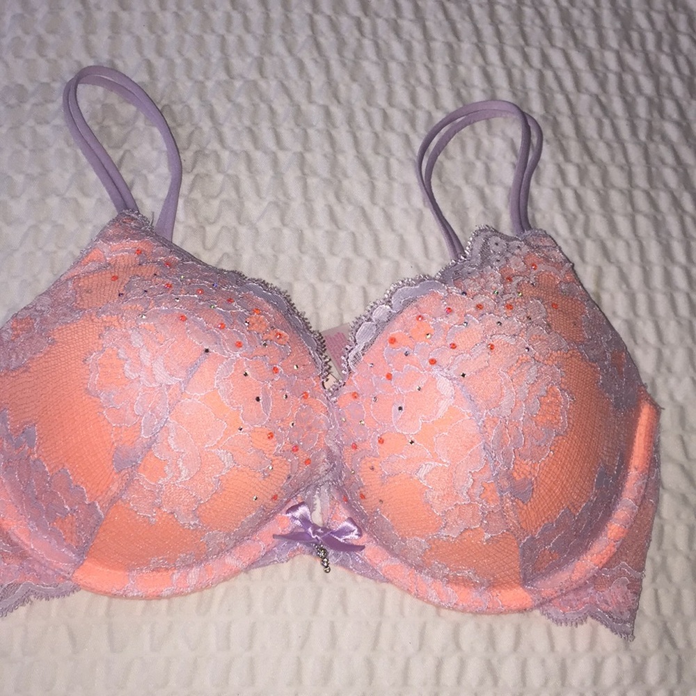Bra Victoria’s Secret size 32D